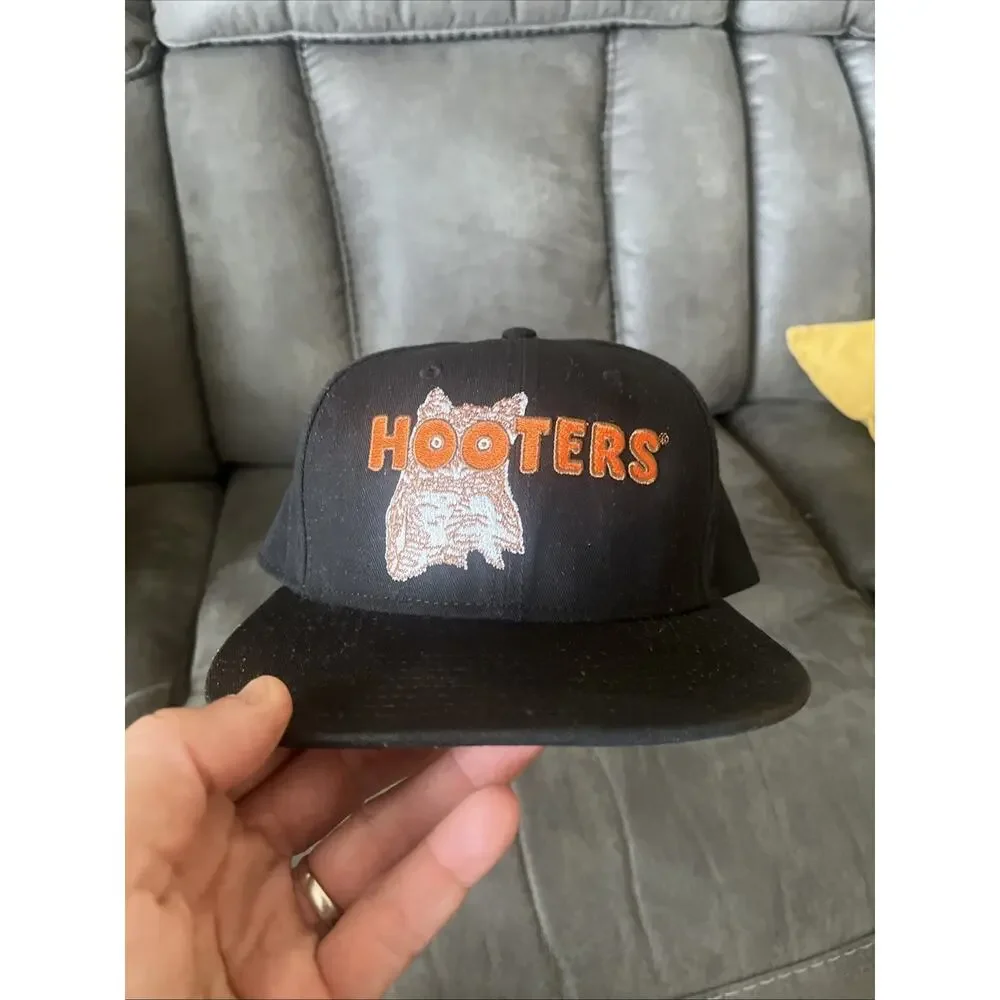 Hooters Snapback Baseball Cap Men's Adjustable Black. Ripple Junction/Spencer’s